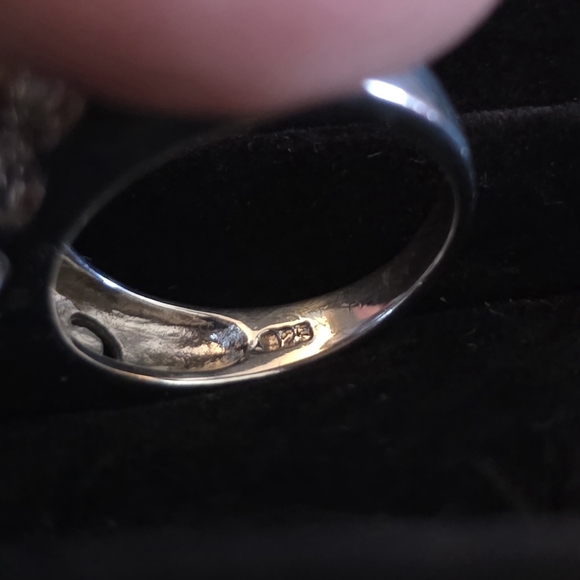 Sterling Silver Ring - Picture 8 of 8